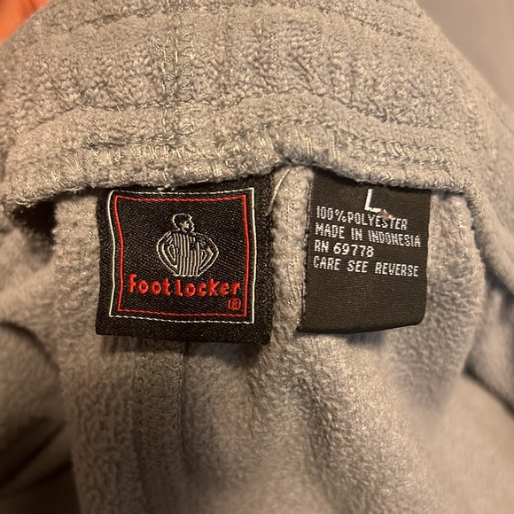 Footlocker Fleece Sweatpants (from mid 2000s) - Picture 3 of 3